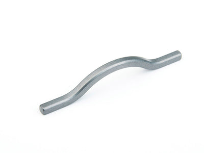 Schaub Sorrento 96/5-1/16" C-C Bowed Pull in Milano Silver