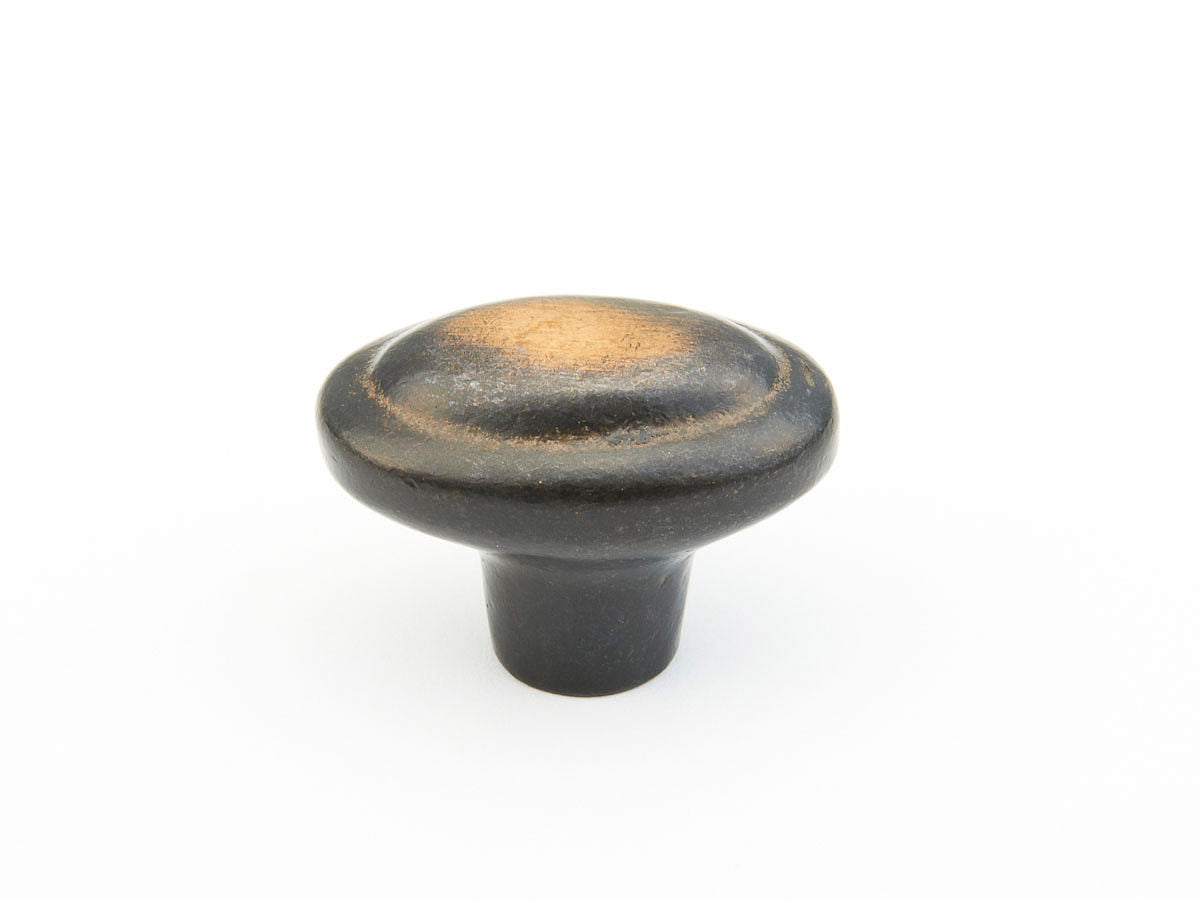 Schaub Mountain 1-7/8" Oval Knob in Antique Bronze