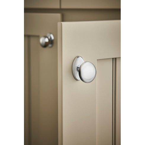 Top Knobs Aspen II, Oval Backplate 1 1/2" in Brushed Satin Nickel