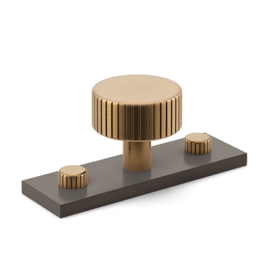 Armac Martin MIX Straight Knurled Cabinet Knob & Backplate - Mixed Finish in 54mm