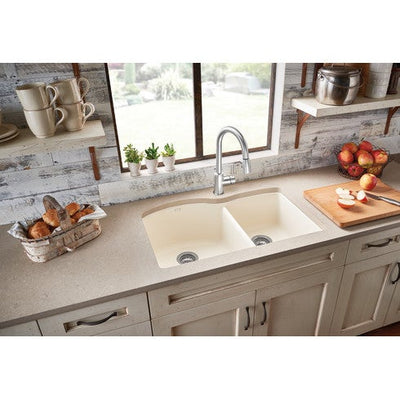 Top Knobs Torbay Pull 3 3/4" c-c in Brushed Satin Nickel