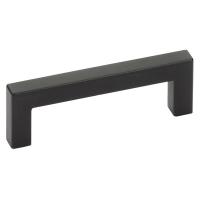 Emtek Warwick 6" C-C Pull in Flat Black