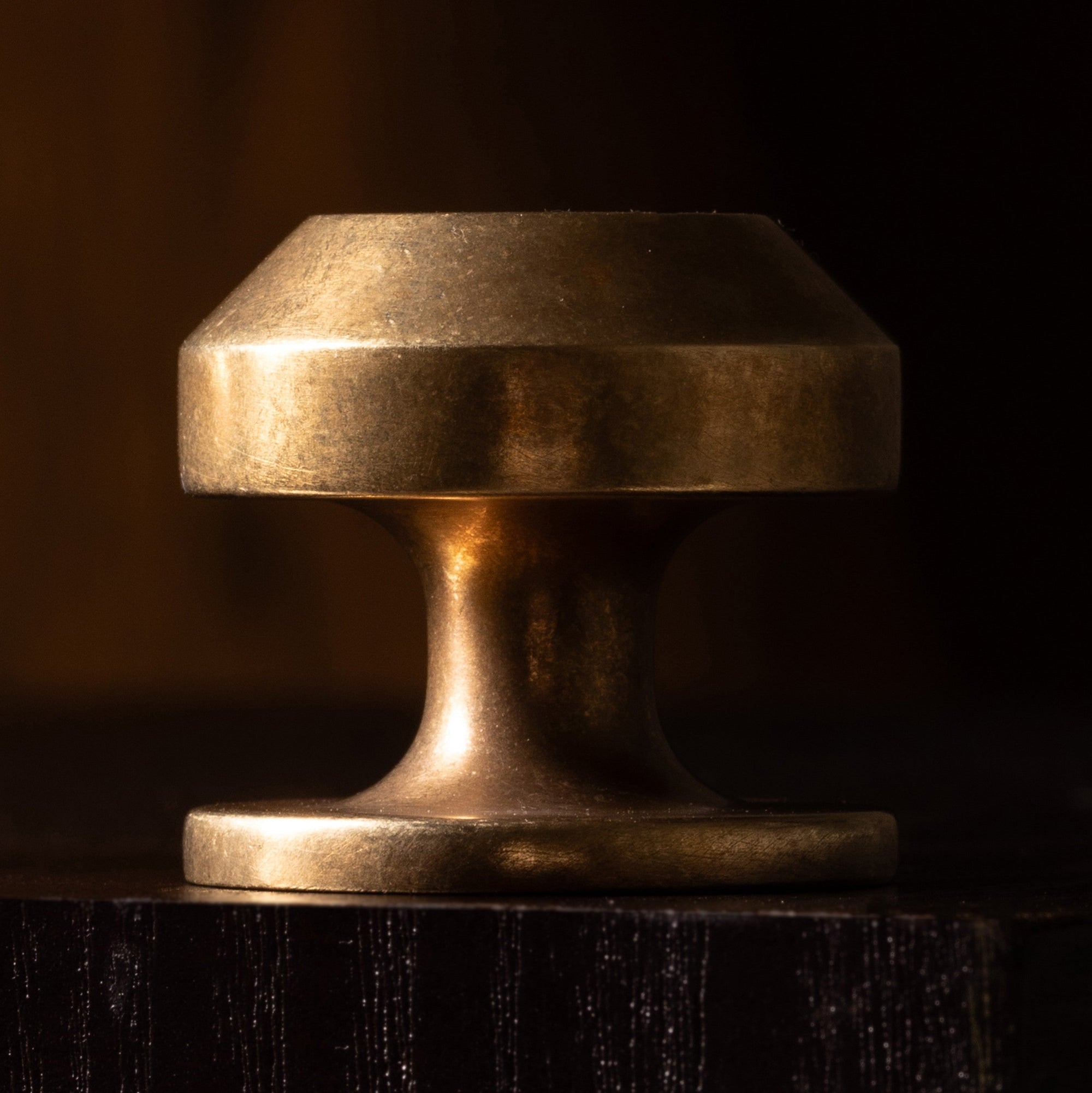 Armac Martin Victoria Plain Cabinet Knob