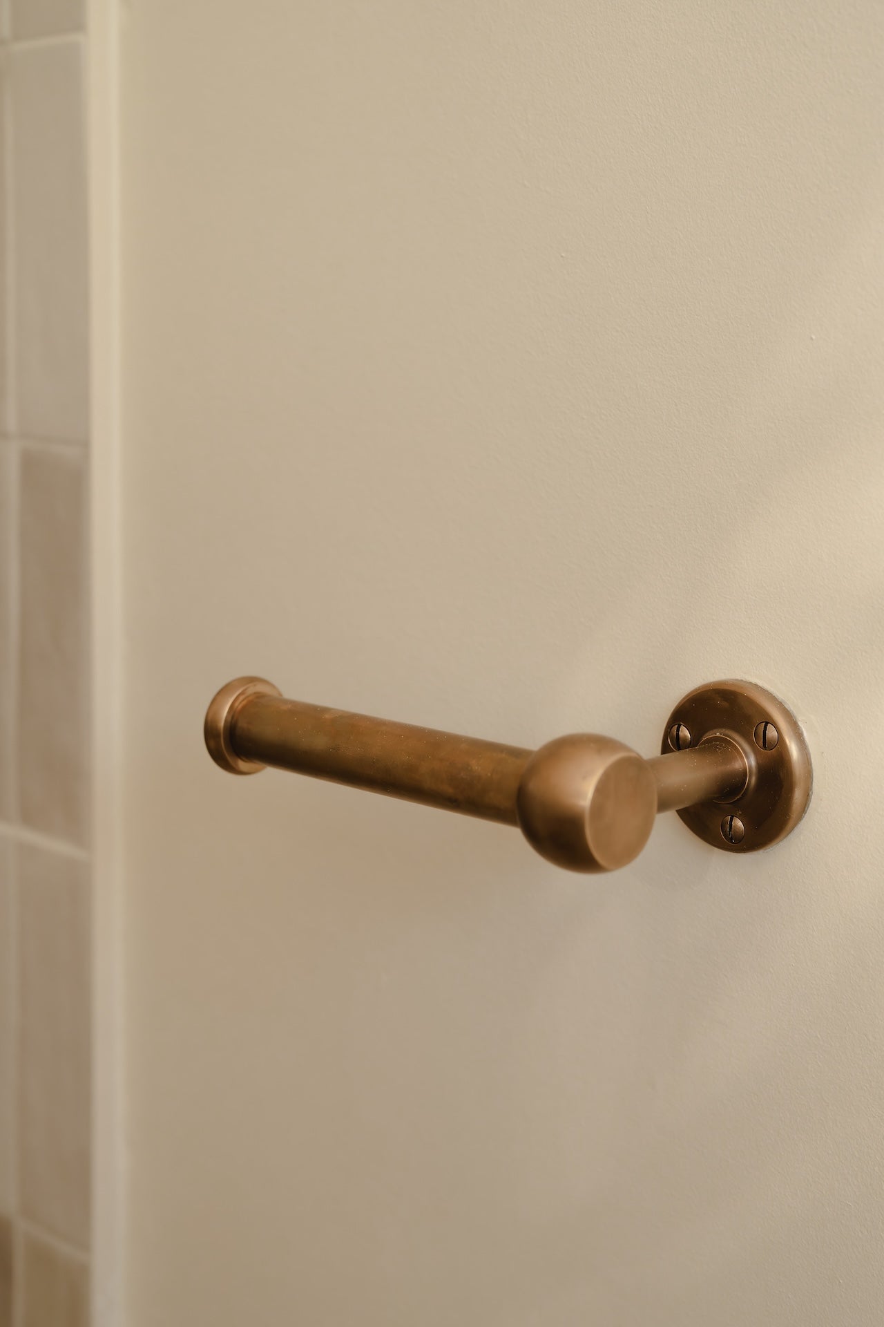 Armac Martin Cotswold Toilet Roll Holder