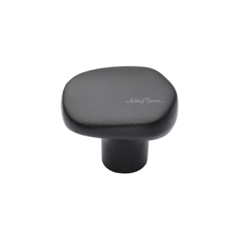 Ashley Norton 3927 Round Stone Knob in Matte Black