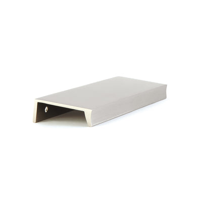 Schaub Sabre 5" C-C Edge Pull in Brushed Nickel