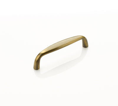 Schaub Traditional Pulls 4" C-C Pull in Antique Brass