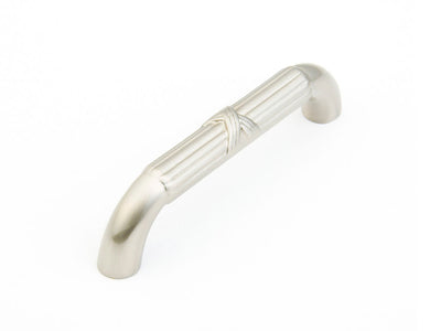 Schaub Versailles 96 mm C-C Pull in Satin Nickel