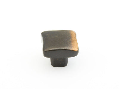Schaub Vinci 1" Soft Square Knob in Antique Bronze