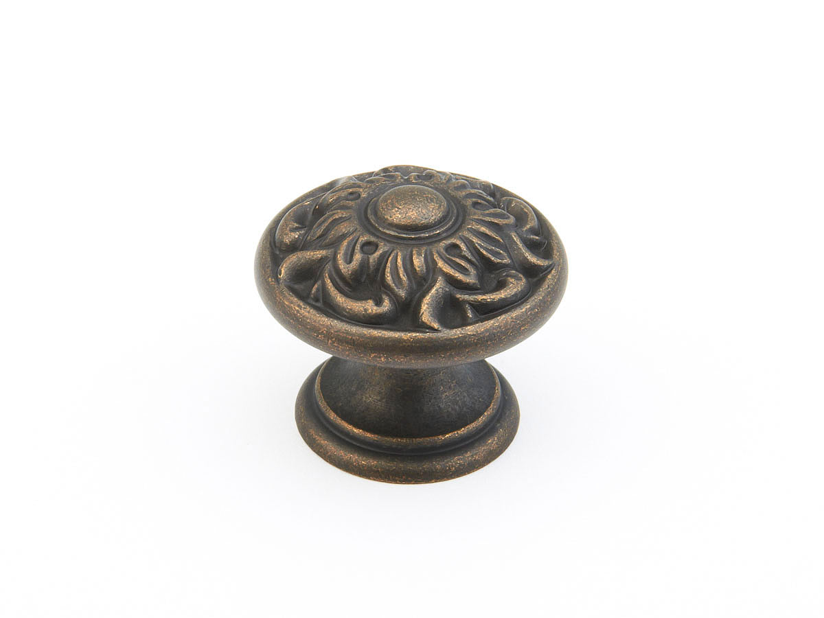 Schaub Corinthian 1-3/8" Knob in Ancient Bronze