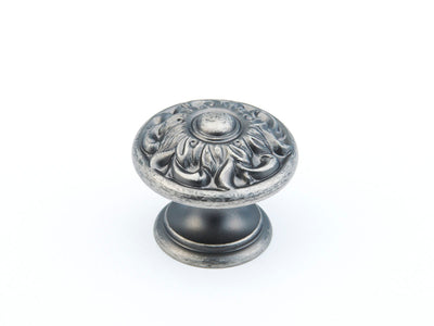 Schaub Corinthian 1-3/8" Knob in Corinthian Silver