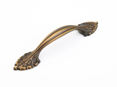 Schaub Corinthian 96 mm C-C Pull in Redington Brass
