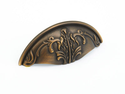 Schaub Corinthian 3" C-C Cup Pull in Redington Brass