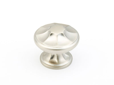 Schaub Empire 1-3/8" Round Knob in Satin Nickel