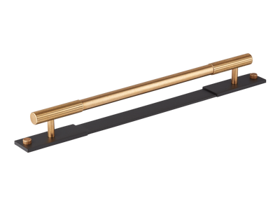 Armac Martin MIX Straight Knurled Cabinet Handle & Backplate - Mixed Finish