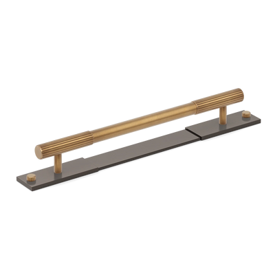 Armac Martin MIX Straight Knurled Cabinet Handle & Backplate - Mixed Finish in 128mm