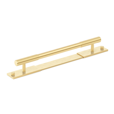 Armac Martin MIX Straight Knurled Pull Handle & Backplate in 128mm / Satin Brass Satin Lacquered