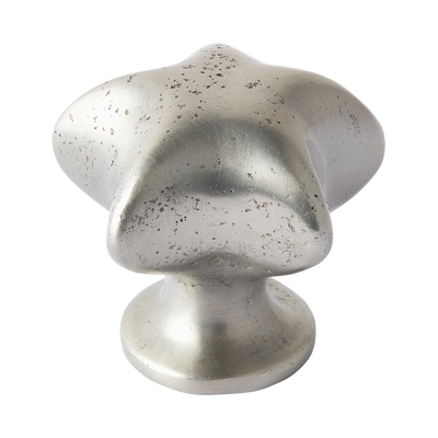 Armac Martin Whimsical Star Bronze Cabinet Knob in 34mm / White Bronze