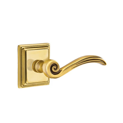Emtek Elan Lever with Wilshire Rosette in French Antique