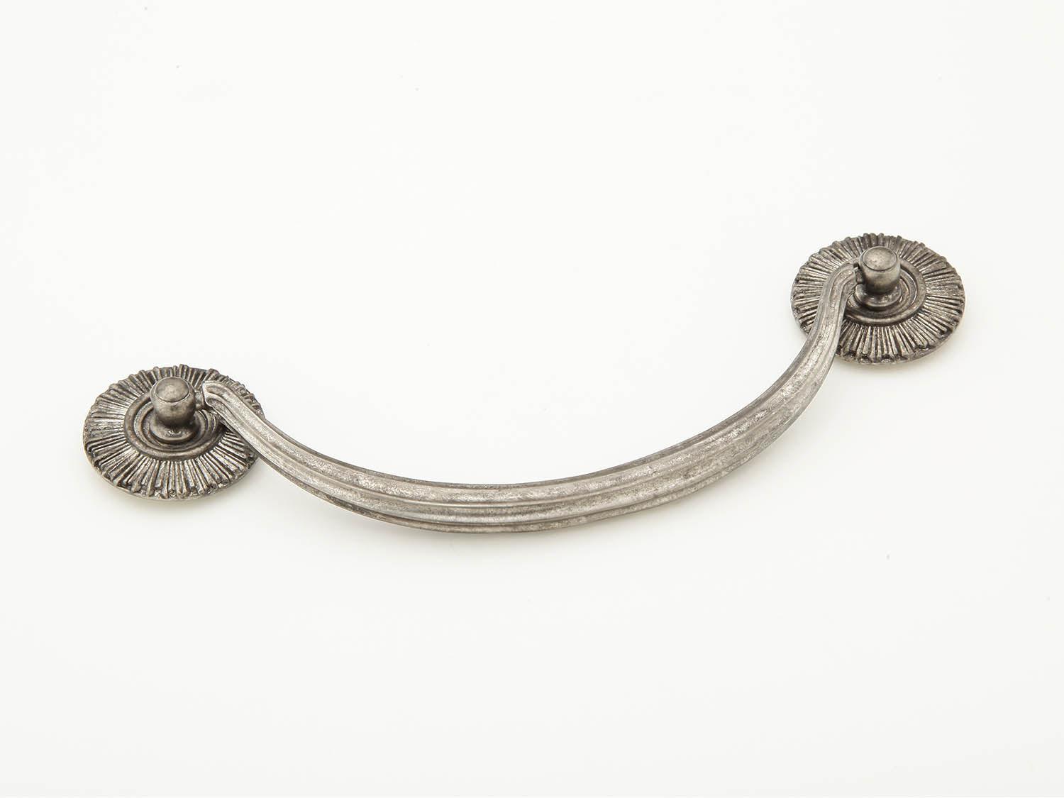 Schaub and Company Bail Pull with rosettes, Silver Antique, 5-1/2" cc 978-SA